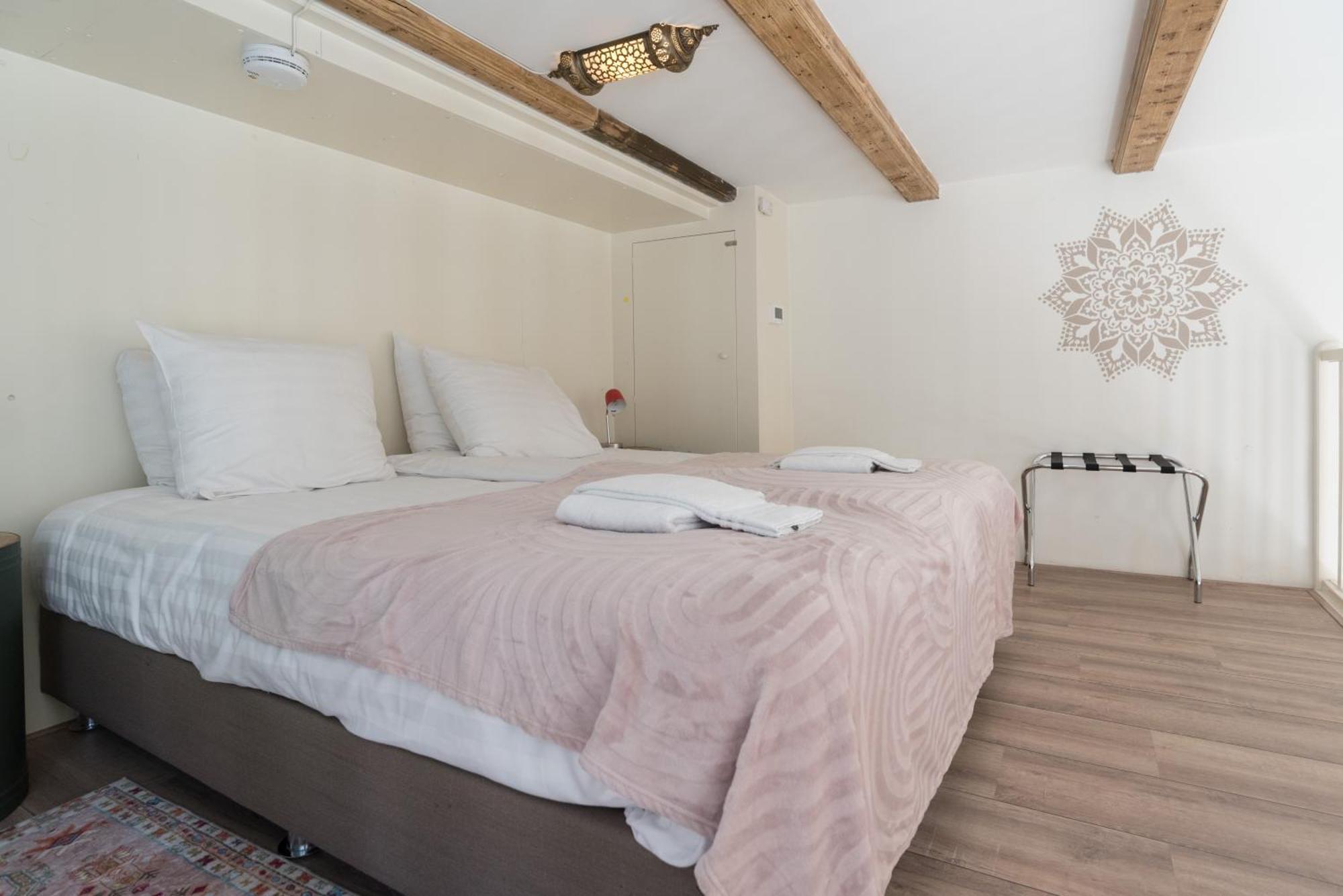 מלון הארלם 1001 Nights Boutique Lofts מראה חיצוני תמונה